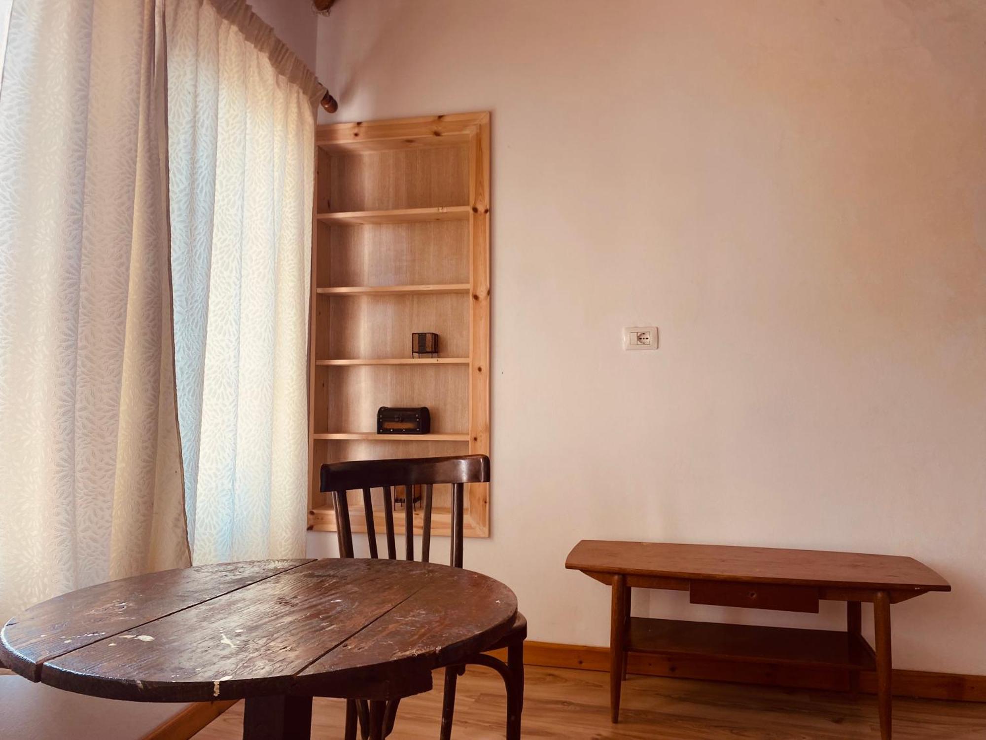 Vila Eri Gjirokaster Exterior photo